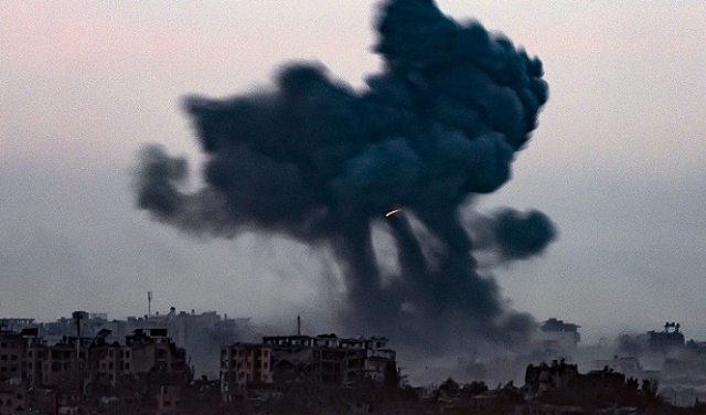 الحرب على غزة: شهداء وإصابات بغارات مكثفة والاحتلال يقر بمقتل 9 جنود