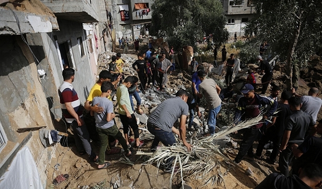 الحرب على غزة: الاحتلال يواصل غاراته وقصفه على القطاع ويكثفها على رفح